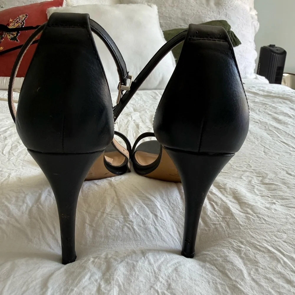 Express heels - Picture 2 of 4